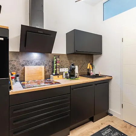 Am Georgengarten - 1 *