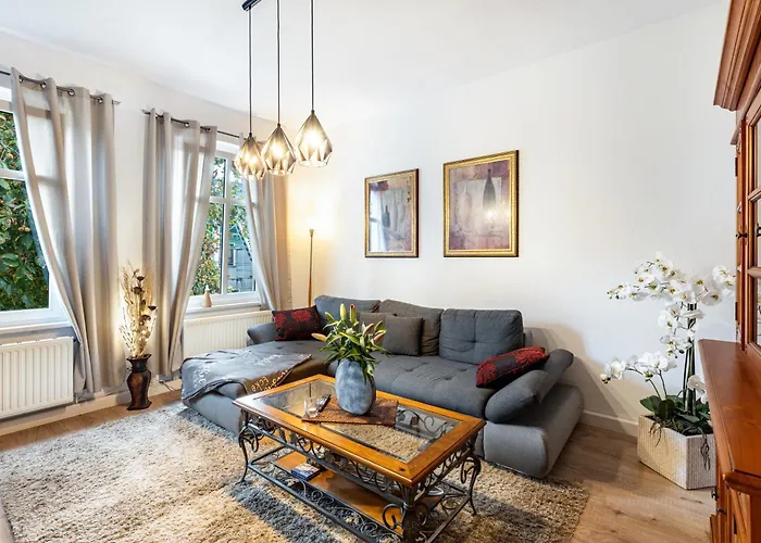 Am Georgengarten - 1 * Dessau-Rosslau